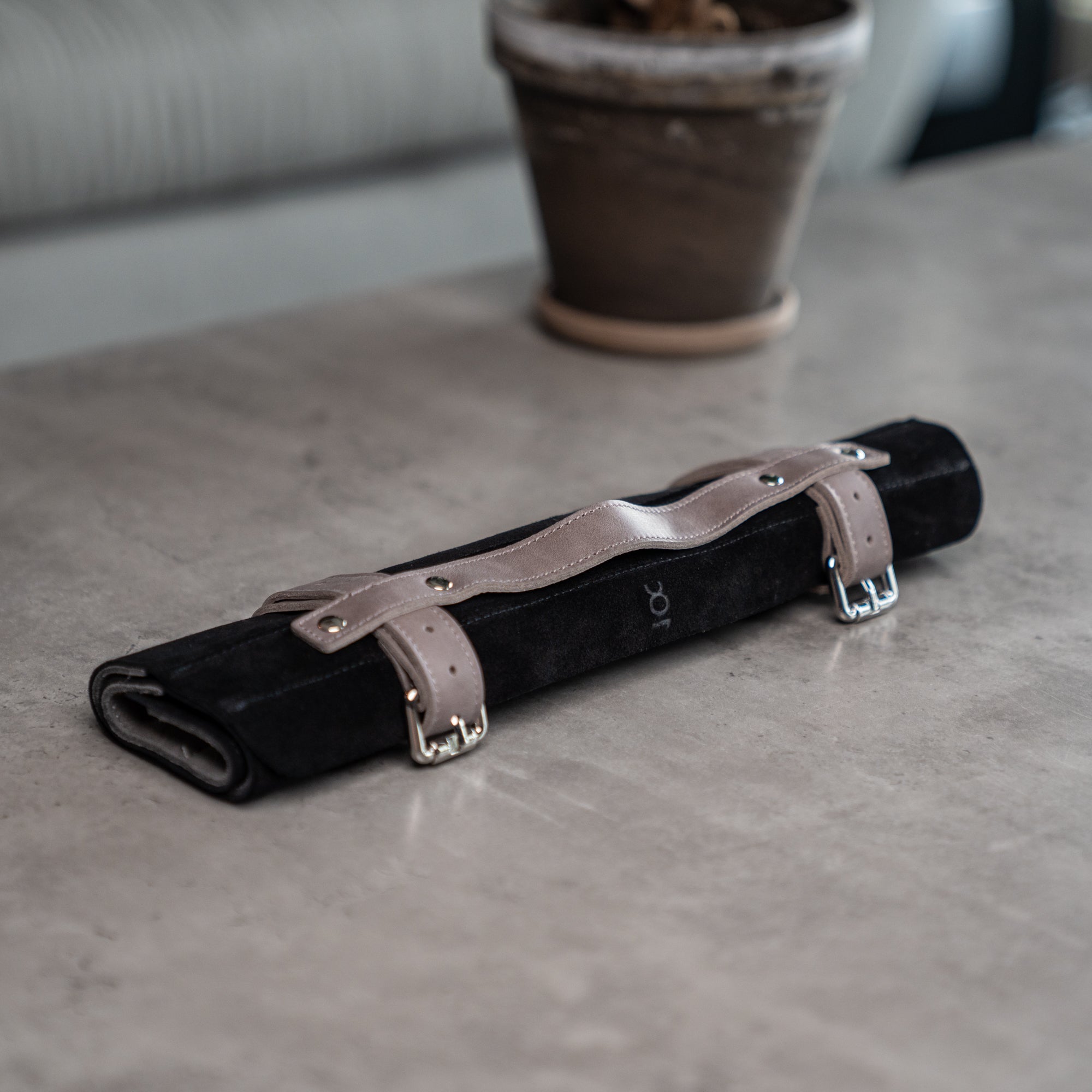 Leather Watch Roll - Black Grey