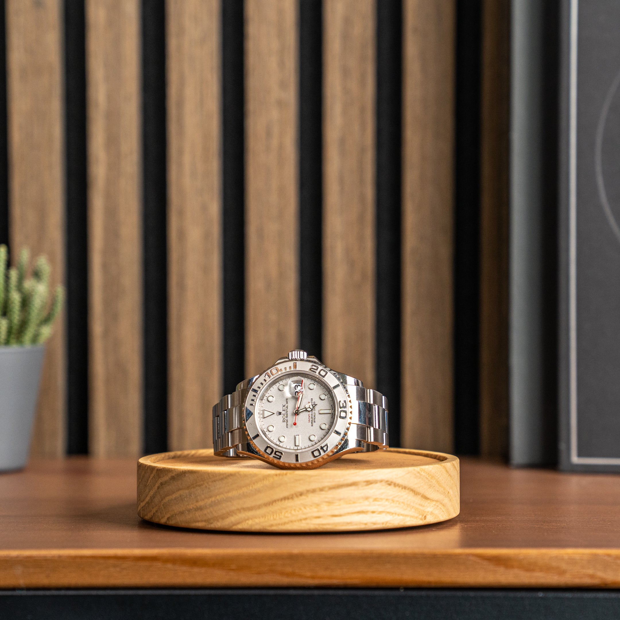 timepiece watchmat